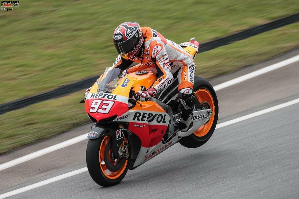 Während der Testfahrten in Sepang mischte Marquez munter in den Top 4 mit und deutete mit seinen Rundenzeiten an, keine Anpassungsschwierigkeiten zu haben