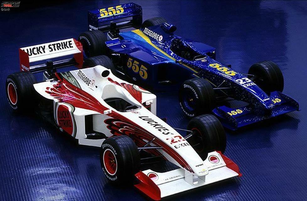 1999: Was heute das Werksteam von Mercedes ist, fing einst als BAR-Rennstall an, der kurz vor der Jahrtausendwende aus Tyrrell hervorgegangen ist. Beim Launch 1999 verblüfft das Team: Die beiden Boliden von Jacques Villeneuve und Ricardo Zonta sehen komplett unterschiedlich aus. Die FIA schiebt einen Riegel vor und BAR lässt einfach beide Autos im Reißverschluss-Design verschmelzen.