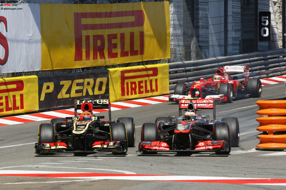 Aggressivster Fahrer des Tages ist Perez. Nachdem der McLaren-Pilot bereits einige brenzlige Überholversuche haarscharf überstanden hatte, kollidiert er wenige Runden vor Rennende mit Räikkönen. Der Finne kann das Rennen noch einem weiteren Boxenstopp auf Rang zehn beenden, für Perez ist vorzeitig Feierabend.