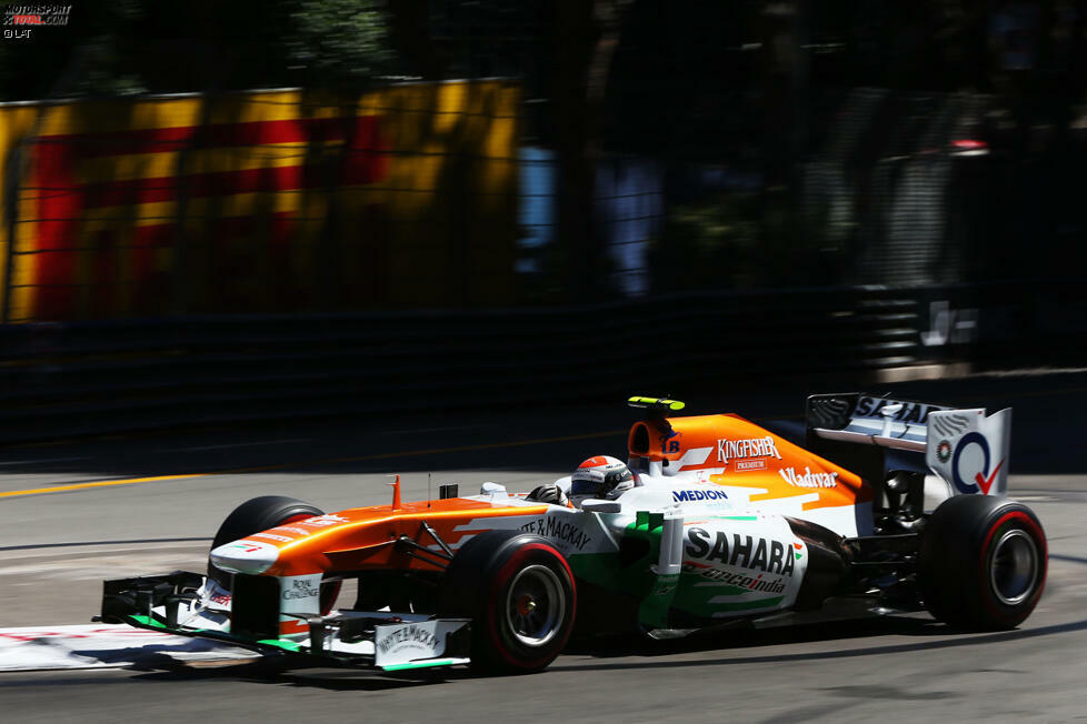 Sutil hält sich geschickt aus allen Querelen heraus und wird am Ende mit Rang fünf belohnt. Für den Force-India-Pilot ist es das beste Resultat der gesamten Saison 2013. Auch Teamkollege Paul di Resta sackt als Neunter noch zwei Pünktchen ein.