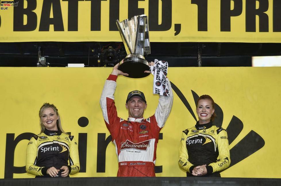 Kevin Harvick gewinnt in den Playoffs 2014 - der ersten Auflage mit mehrstufigem Eliminieren - drei Rennen (Charlotte, Phoenix, Homestead) und fixiert mit dem Homestead-Sieg seinen ersten NASCAR-Titel.