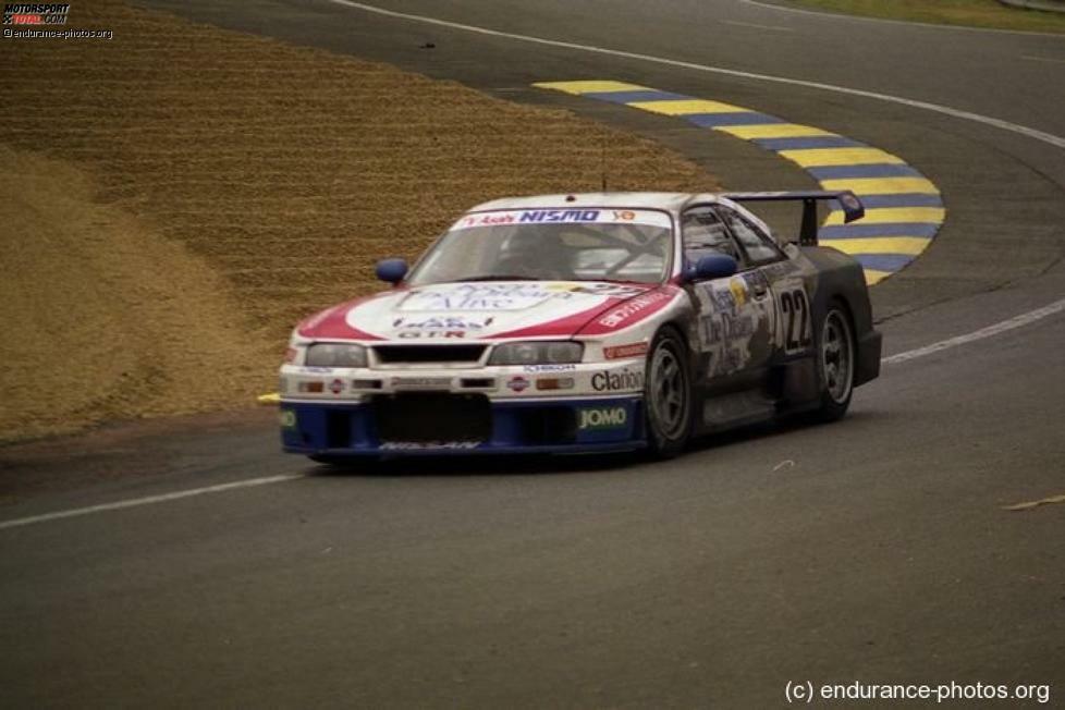 1995 und 1996 starteten jeweils zwei Nissan GT-R LM in Le Mans. Bäume rissen die Japaner mit jenem Fahrzeug nicht gerade aus. Der GT-R mit Reihen-Sechszylinder erreichte aber immerhin einmal Klassenrang fünf.