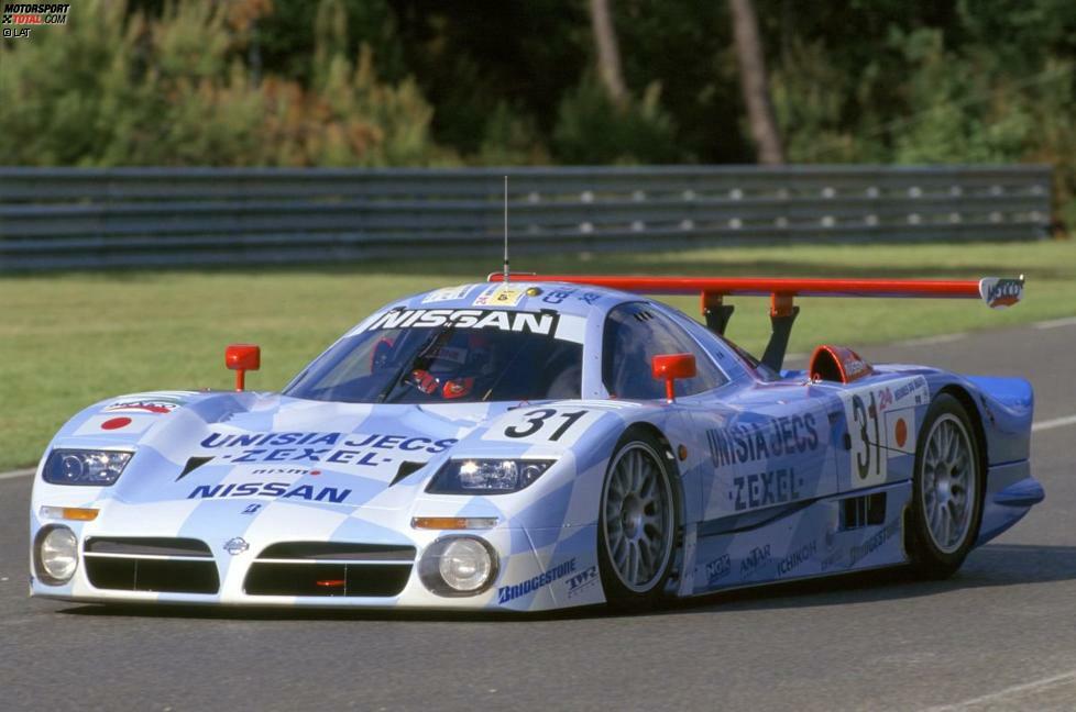 1998 war das bislang erfolgreichste Jahr von Nissan an der Sarthe. Hoshino/Suzuki/Kageyama erreichten mit dem R390 GT1 den dritten Gesamtrang. Die Schwesterautos von Nielsen/Lagorce/Krumm und Comas/Lammers/Montermini (Foto) holten die Ränge fünf und sechs.