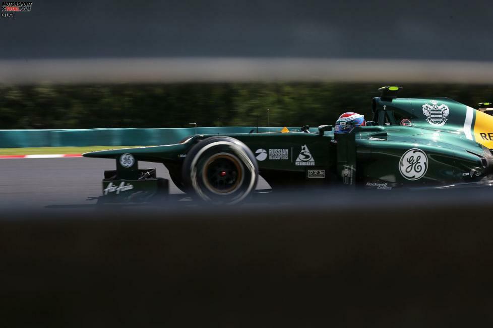 Petrow musste gehen, weil sich Lotus mit Kimi Räikkönen und Romain Grosjean eine stärkere Fahrerpaarung gesichert hatte. Er kam bei Hinterbänkler Caterham unter - und zwar in letzter Sekunde.
