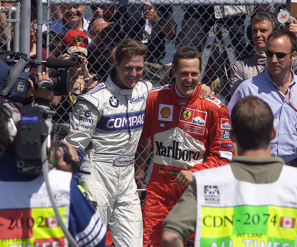 2001 sorgt Montreal mal wieder für eine Premiere: Erstmals belegen zwei Bruder die ersten zwei Plätze auf einem Formel-1-Podium. Ganz oben steht allerdings überraschenderweise nicht Michael sondern Bruder Ralf Schumacher, der in Kanada seinen zweiten Saisonsieg feiert. 2003 gibt es in Kanada einen weiteren Doppelsieg der Schumacher-Brüder, da hat Michael dann allerdings die Nase vorne.