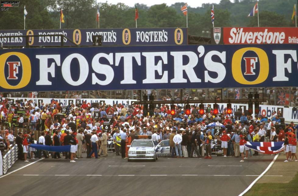 ...Mercedes, wie man hier beim Grand Prix von Großbritannien sieht. die Stuttgarter nutzen die Bühne Formel 1, um...