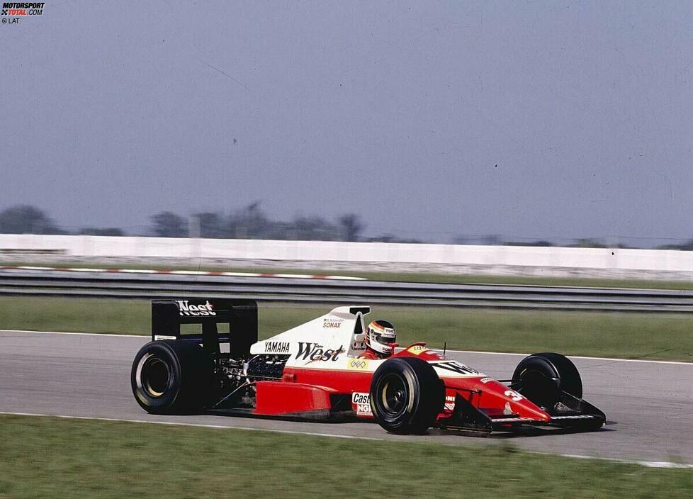 1988 steigt Schneider auch in die Formel 1 ein, tritt für das deutsche Zakspeed-Team an. Doch die Truppe ist nicht konkurrenzfähig, 1989 kann er sich mit dem schwachen Yamaha-Motor meist nicht einmal qualifizieren. In 34 Rennen ist er nur neun Mal am Start - mit zwei zwölften Plätzen als Höhepunkt.