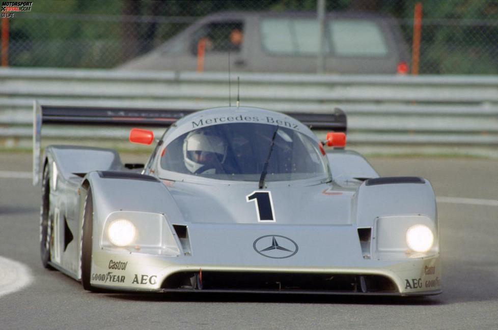 Am Steuer des Nachfolgemodells Sauber-Mercedes C11 sitzen auch die damaligen Mercedes-Junioren Michael Schumacher und Karl Wendlinger. Doch an die Erfolge des Vorgängers kann dieser Silberpfeil wie auch der 1991 bei einigen Rennen eingesetzte C291 nicht anknüpfen.