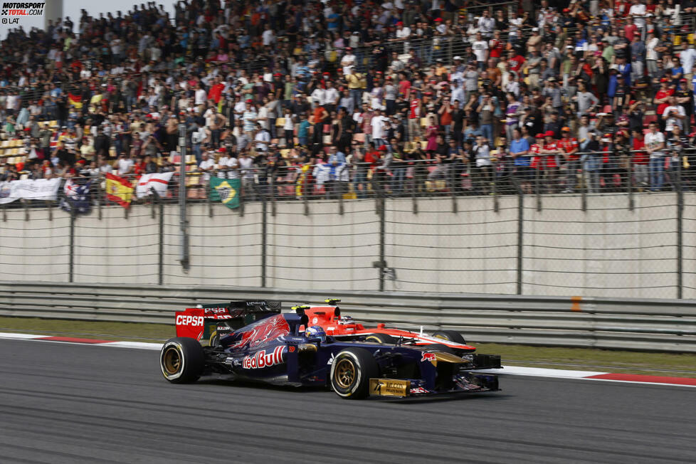 Deutlich mehr Gefallen hat Daniel Ricciardo am International Circuit gefunden, der sich die Konkurrenten schon mal im Kopf zurechtgelegt hat: 