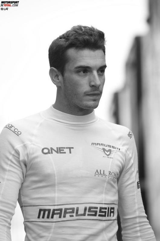 Nach 20 Jahren ohne tödliche Unfälle von Formel-1-Piloten fällt am 5. Oktober 2014 plötzlich wieder ein tiefer Schatten über die Szene. Im Grand Prix von Japan in Suzuka rutscht Jules Bianchi mit seinem Marussia von der Strecke und kollidiert mit einem Bergungsfahrzeug. Der Franzose erliegt seinen schweren Kopfverletzungen.