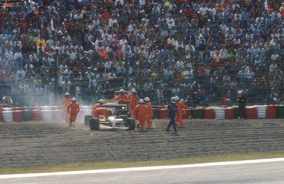 1991 kommt es in Suzuka zum WM-Showdown zwischen Ayrton Senna (McLaren) und Nigel Mansell (Williams). Der Brite verliert seinen Boliden auf der Verfolgung von Senna in Kurve eins der zehnten Runde. Das Rennen und (wieder einmal) die WM sind für Mansell gelaufen. Sieger wird ...