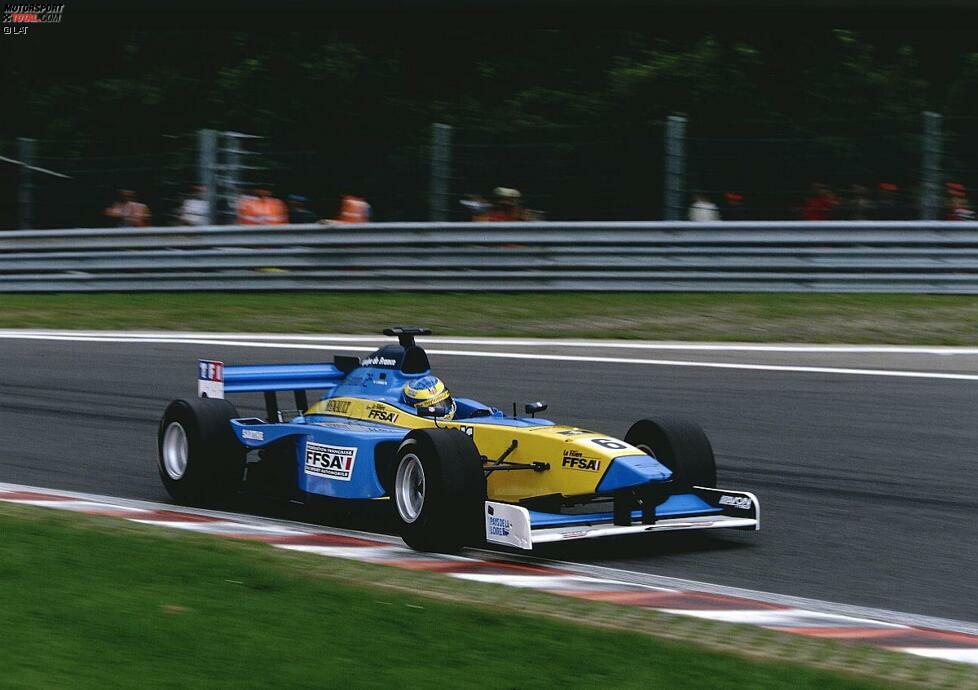 2002 holt Bourdais dann mit drei Saisonsiegen den F3000-Titel für Supernova.