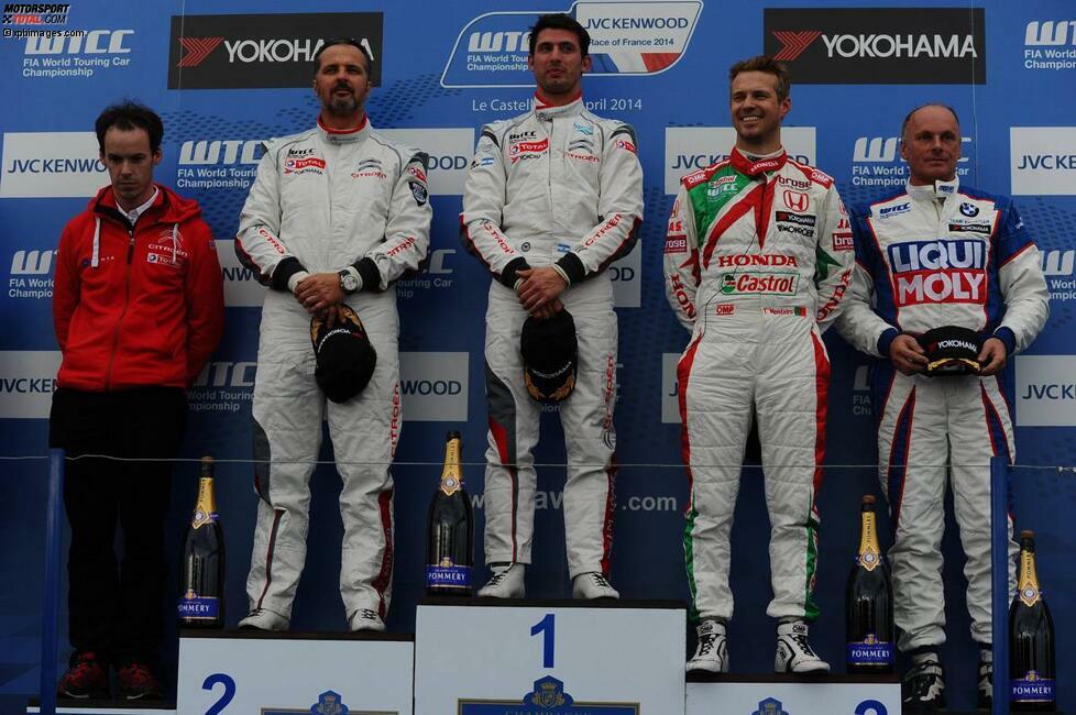 Le Castellet (Frankreich), 20. April 2014: Yvan Muller (Citroen/2.), Jose-Maria Lopez (Citroen/1.), Tiago Monteiro (Honda/3.) und TC2-Sieger Franz Engstler (Engstler-BMW)