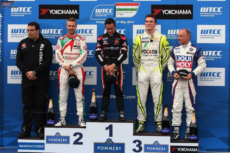 Budapest (Ungarn), 4. Mai 2014: Tiago Monteiro (Honda/2.), Gianni Morbidelli (Münnich-Chevrolet/1.), Hugo Valente (Campos-Chevrolet) und TC2-Sieger Franz Engstler (Engstler-BMW)