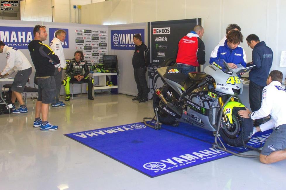 Erster Rückschlag: Beim privaten Test in Austin suchte Rossi vergeblich nach Verbesserungen. Die Honda-Werkspiloten und auch Teamkollege Jorge Lorenzo waren deutlich schneller.