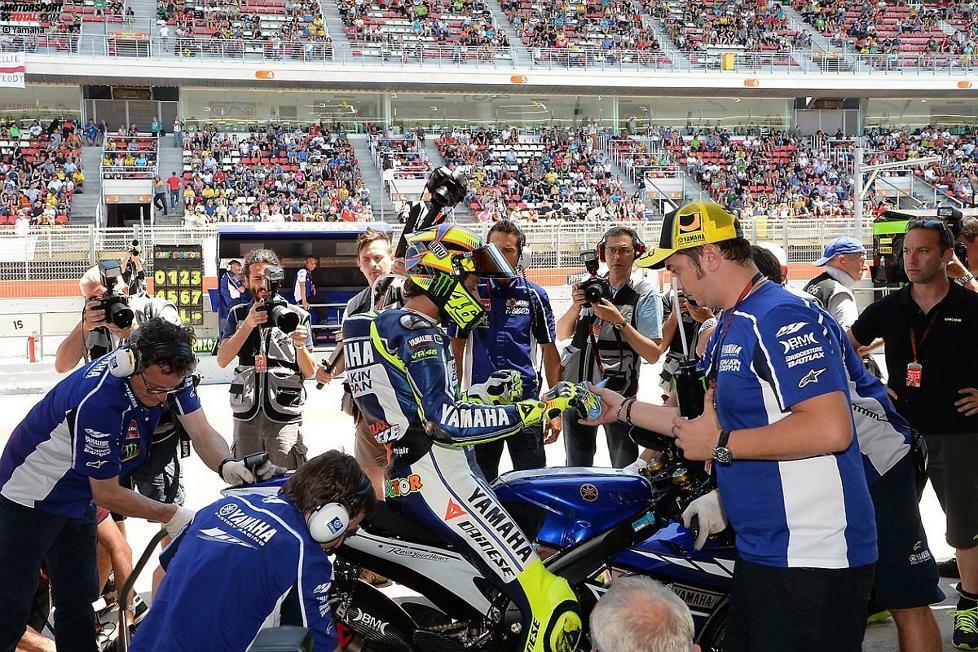 In Katalonien wurde es zwischen Bautista und Rossi erneut eng. In Runde eins ging der Honda-Pilot zu Boden und verfehlte die Yamaha von Rossi nur knapp. Nachdem Cal Crutchlow ebenfalls stürzte, fuhr Rossi ein einsames Rennen und wurde Vierter.