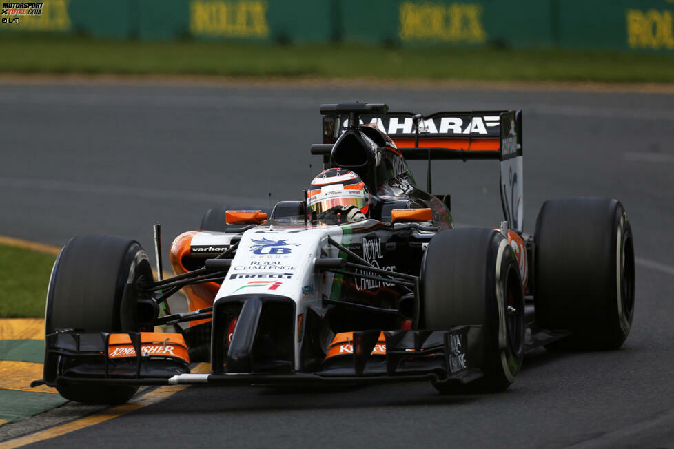 Gut läuft es auch für Force-India-Rückkehrer Nico Hülkenberg. Der Emmericher landet am Ende auf Rang sechs und nimmt damit zum ersten Mal in seiner Formel-1-Karriere Punkte aus einem Auftaktrennen mit. Noch mehr Grund zur Freude hat das indische Team dank Sergio Perez. Der Mexikaner belegt (nach den Entscheidungen der FIA-Rennkommissare) Platz zehn und staubt damit ebenfalls noch einen Zähler ab.