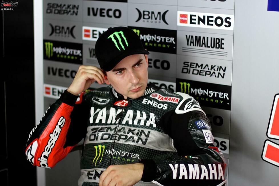 Weltmeister Lorenzo war bewusst, dass Yamaha nachlegen muss, wenn der Titel verteidigt werden soll. Der Spanier musste enttäuscht hinnehmen, dass die Ingenieure in Japan bei der Entwicklung des Seamless-Getriebes noch mehr Zeit benötigen.