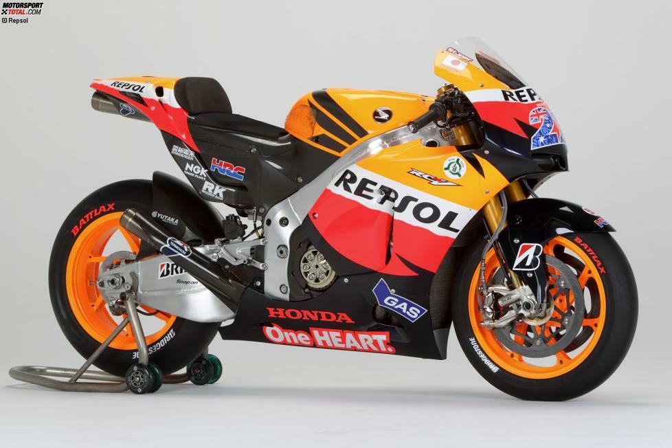 Honda RC212V (Jahrgang 2011): über 210 PS Leistung - 150 Kilogramm - 21 Liter Kraftstoff - Fahrer: Casey Stoner (Weltmeister), Andrea Dovizioso (WM-Dritter), Dani Pedrosa (WM-Vierter)