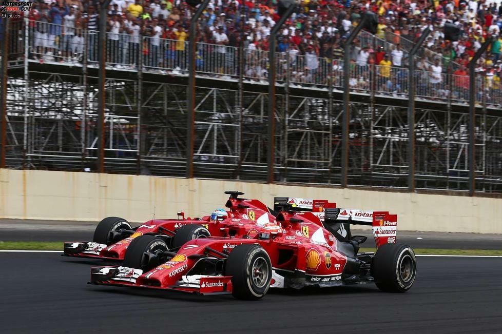 Ferrari-internes Duell: Räikkönen (mit der einzigen Zweistoppstrategie im gesamten Feld) verteidigt sich gegen Alonso tapfer, obwohl er die um 17 Runden älteren Reifen hat. Aber in der 67. Runde drückt Alonso vor dem Senna-S das DRS-Knöpfchen und erobert den sechsten Platz.
