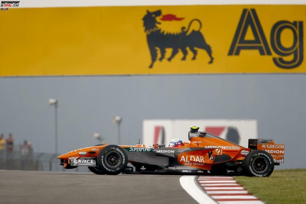 Markus Winkelhock ist der vielleicht Erfolgreichste unter den abgebrochenen Formel-1-Debütanten. Immer konnte der Stuttgarter auf den 2007 verregneten Nürburgring sogar einige Führungskilometer in seinem Spyker sammeln, bevor in der 15. Runde eine Hydraulik versagte. Winkelhock fuhr danach einige Jahre in der DTM und zuletzt in der FIA-GT1-Weltmeisterschaft.