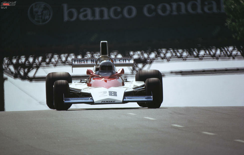 Die schwärzeste Stunde: Bereits 1972 verunglückt March-Mitgründer Graham Coaker bei einem Formel-2-Rennen in Silverstone und verstirbt wenige Tage später. Sein Unfallauto ist ein March 712M, den er im Zuge seines Ausstiegs beim Team als Abfindung bekommen hat. 1975 schließlich kommt auch Mark Donohue (Bild) in einem vom Penske-Team eingesetzten March ums Leben. Bei dem Unfall im Aufwärmtraining in Zeltweg reißt er einen Streckenposten mit in den Tod.