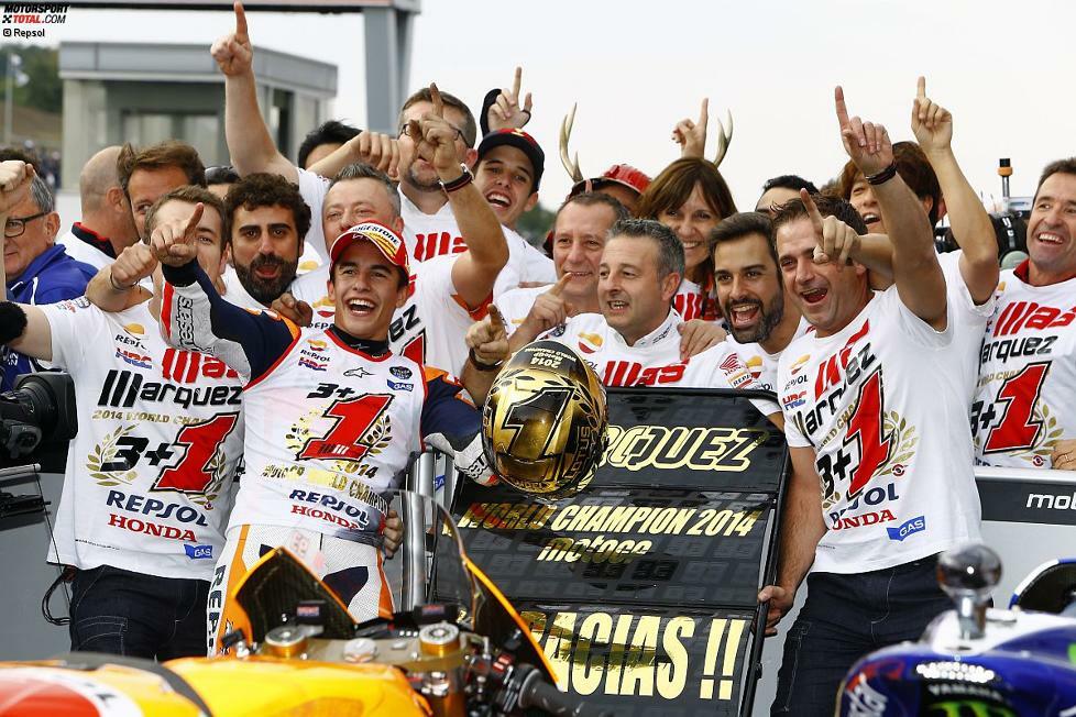 Beim 15. von 18 Saisonrennen ist Marc Marquez bereits zum zweiten Mal in Folge MotoGP-Weltmeister. Das Jahr 2014 entwickelte sich zu einem großen Triumphzug. Wir zeichnen seine Erfolge nach.