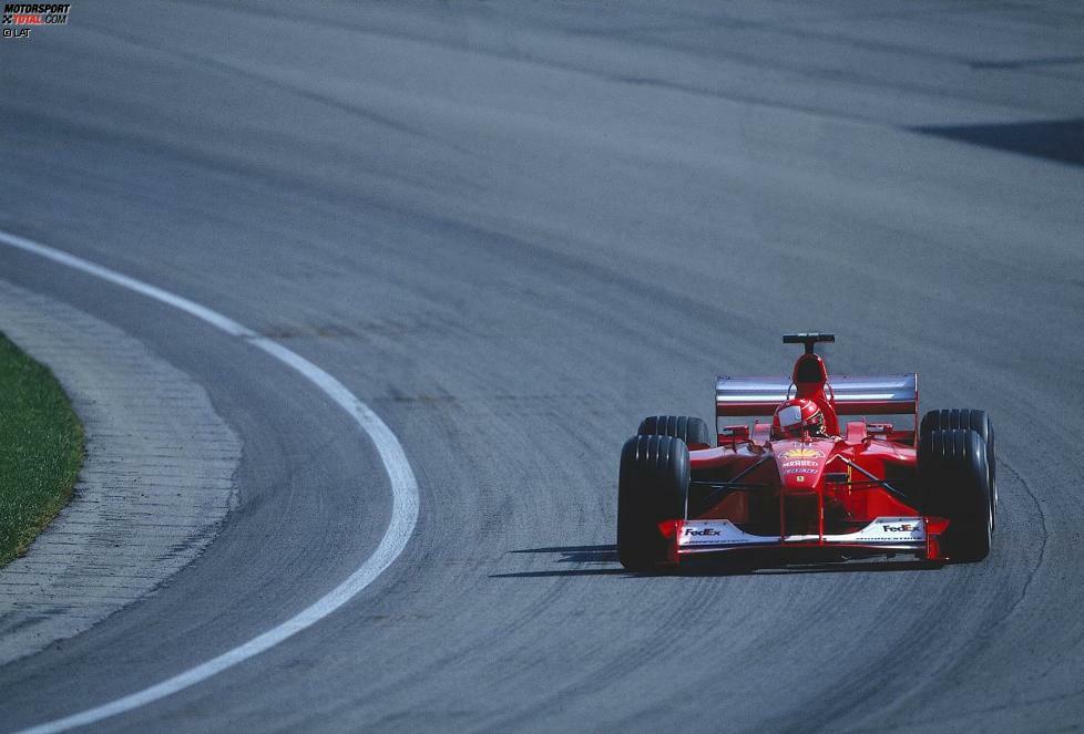 Das Comeback des US-Grand-Prix steigt am 24. September 2000 auf dem kurz zuvor fertiggestellten Infield-Kurs des berühmten Indianapolis Motor Speedway. Michael Schumacher (Ferrari) gewinnt den ersten Formel-1-Auftritt am Brickyard vor Teamkollege Rubens Barrichello und Heinz-Harald Frentzen (Jordan).