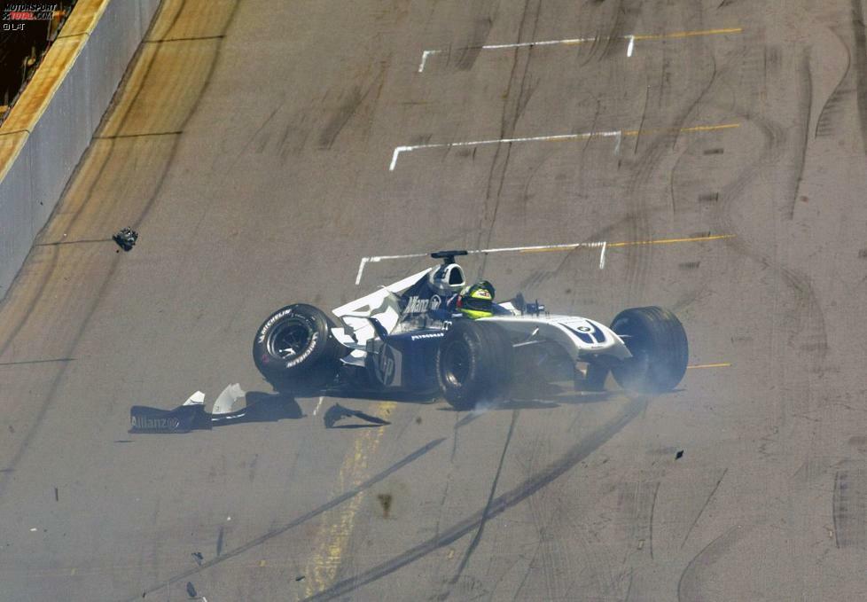 In den Jahren 2003 bis 2006 gewinnt Michael Schumacher viermal in Folge in Indianapolis, doch für die Schlagzeilen sorgen andere. So zum Beispiel Bruder Ralf, der 2004 seinen Williams nach einem Reifenschaden in der überhöhten Schlusskurve aus der Kontrolle verliert und den heftigen Crash mit einem angeknacksten Rückenwirbel bezahlt. Im darauffolgenden Jahr 2005 ...