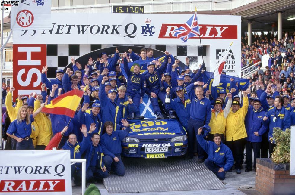 Rallye Großbritannien 1995: Colin McRae ist Weltmeister, Richard Burns steht als Dritter zum ersten Mal auf dem Podium.