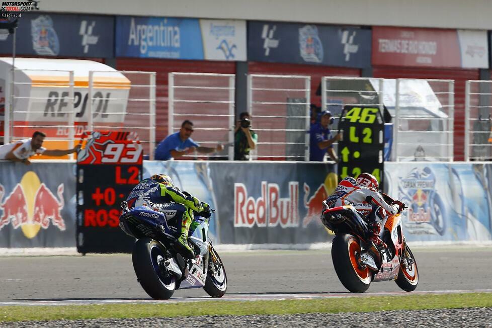 Teilweise ist Rossi pro Runde fast eine Sekunde schneller als Marquez.