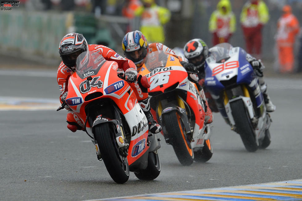 Im Gegensatz zu Rossi gibt Dovizioso nicht auf, doch auch er kann keine Wunder vollbringen. Der vierte Platz im Regen von Le Mans ist das beste Saisonergebnis 2013.