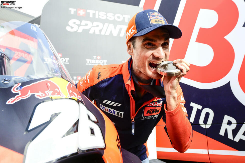 2024 wird Pedrosa bei seinem einzigen Wildcard-Einsatz der Saison (Jerez) Dritter im Sprint. Die Medaille erhält er nachträglich von Fabio Quartararo. Der Yamaha-Pilot war als Dritter ins Ziel gekommen, hatte dann aber eine 8-Sekunden-Strafe wegen Verstoß gegen die Reifendruck-Regel kassiert.
