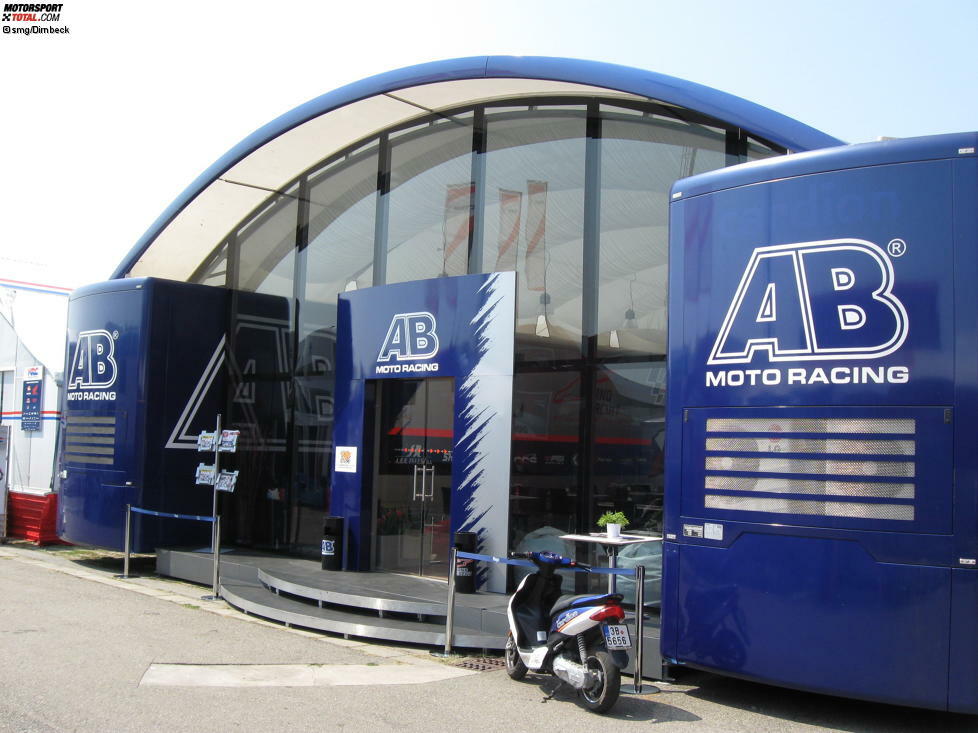 Obwohl AB Motoracing seit Jahren mit Karel Abraham nur einen Fahrer stellt, zählt die Hospitality des tschechischen Teams zu den größten.
