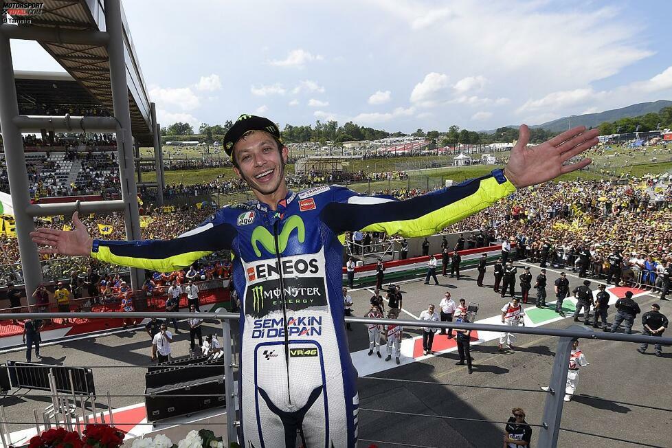 Der Liebling der Fans ist in Mugello aber Valentino Rossi. Der MotoGP-Superstar wird von den Tifosi gefeiert. Knapp 91.000 Fans sorgen für eine außergewöhnliche Kulisse beim sechsten Saisonrennen.