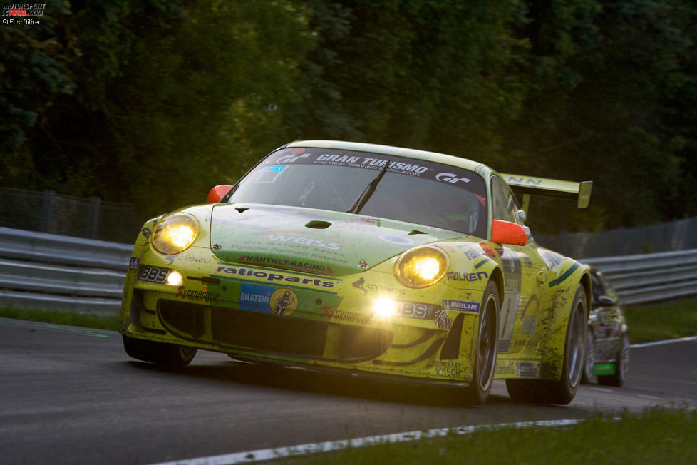 2009: Bernhard/Lieb/Dumas/Tiemann - Porsche 911 GT3 RSR