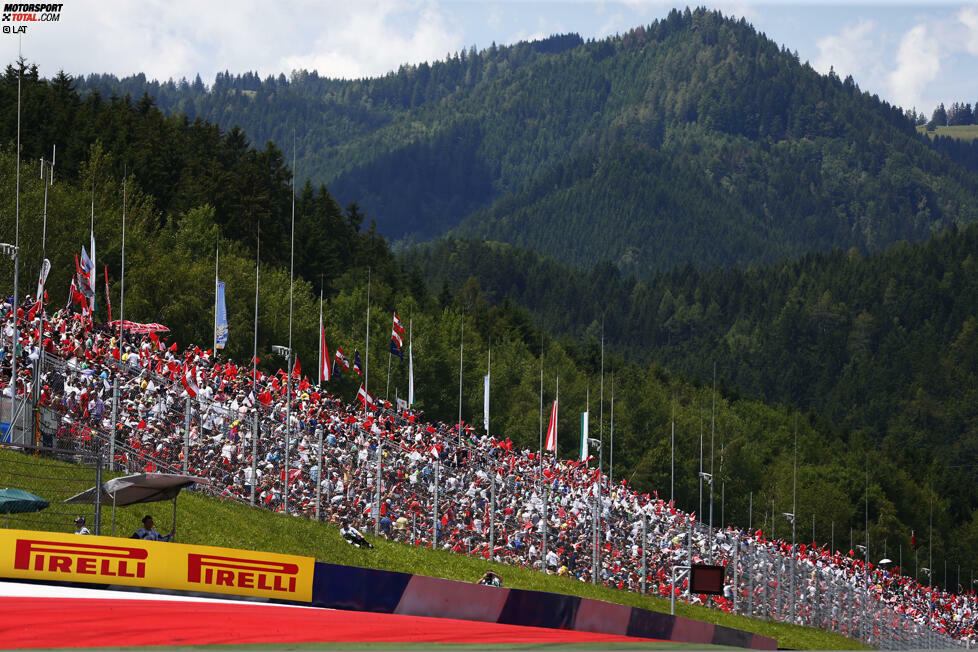 #5: Österreich. Die Motorsport-Leidenschaft überlebte die goldenen Zeiten eines Niki Lauda oder eines Gerhard Berger. Als im vergangenen Jahr der Grand-Prix-Zirkus nach Spielberg zurückkehrte, galt es zu beweisen, dass in der Steiermark noch immer Formel 1 gelebt wird. Das glückte mit Bravour. Zugegeben, begünstigt durch den spendablen oder einfach nur geschäftstüchtigen Brausebaron Dietrich Mateschitz, aber Atmosphäre hätte selbst Red Bull nicht so einkaufen können.