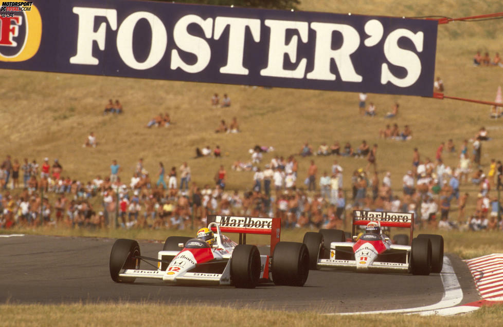 ... verabschiedet sich zu McLaren und leitet die dominanteste Phase eines Teams in der Geschichte der Formel 1 ein. Ayrton Senna und Alain Prost gewinnen 1988 15 von 16 Rennen. Die perfekte Saison verhindert Jean-Louis Schlesser (Williams), der Senna beim Überrunden in Monza aus dem Rennen befördert. Späte Rache? Ron Dennis soll den Honda-Managern der Legende nach eingeimpft haben, dass der seit 1986 im Rollstuhl sitzende Frank Williams kein Formel-1-Team mehr leiten kann.