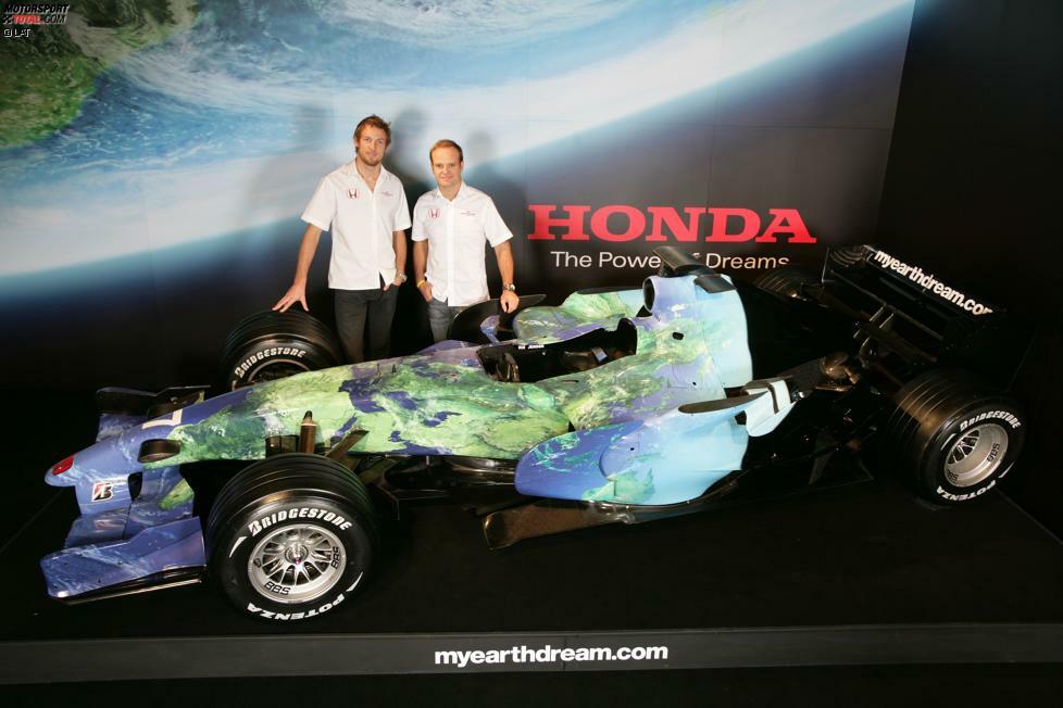 Honda steigt Ende 2008, frustriert von zwei erfolglosen Jahren im earthdreams-Design, aus der Formel 1 aus und überlässt Ross Brawn und Kollegen das Team für ein Pfund. Jenson Button wird damit 2009 Weltmeister. Ab 2010 firmiert das Team mit Sitz in Brackley als Mercedes-Werksteam.