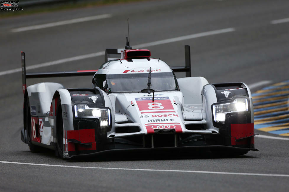 Audi R18 e-tron quattro #8: Lucas di Grassi (BRA), Oliver Jarvis (GBR), Loic Duval (FRA)