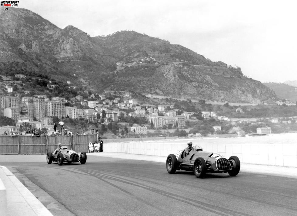 1950 stieg Ferrari dann in die neu gegründete Formel 1 ein - mit Ascari als Fahrer, und mit Villoresi als dessen Teamkollege. Zwei zweite Plätze und ein Sieg beim nicht zur WM zählenden Großen Preis von Penya Rhin in Spanien standen am Ende der ersten Saison für Ascari zu Buche.