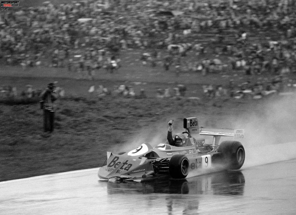 Platz 10 - Vittorio Brambilla: Der Italiener stand in seiner Formel-1-Karriere nur einmal auf dem Podium, dann allerdings gleich auf der höchsten Stufe. 1975 gewann er mit March das Regenrennen auf dem Österreichring. Vor lauter Freude darüber crashte Brambilla sein Auto nach der Zieldurchfahrt.