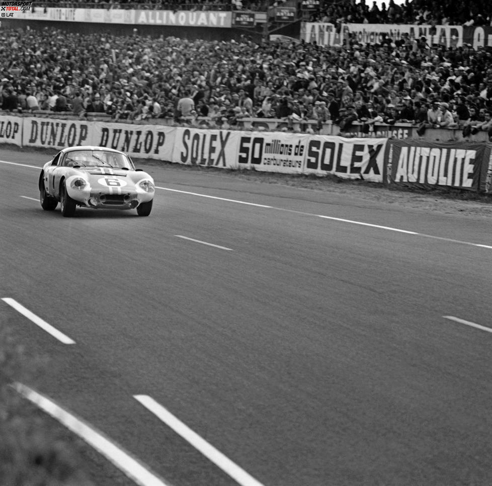 1964 im Pech: Jochen Neerpasch (später unter anderem Förderer eines gewissen Michael Schumacher) und sein namhafter Teamkollege Chris Amon wurden disqualifiziert.
