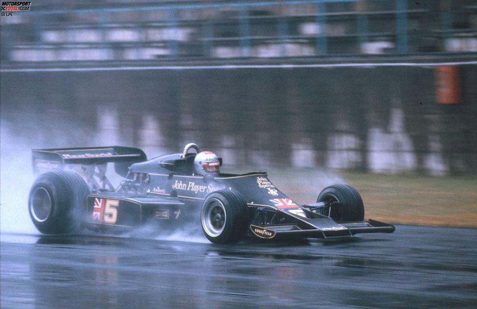 Beim denkwürdigen Grand Prix von Japan 1976 - Andretti fährt inzwischen für Lotus - holt er im strömenden Regen seinen zweiten Sieg, während sich ...
