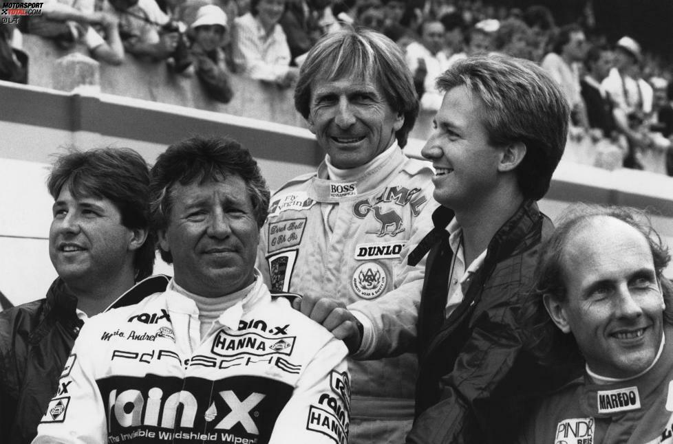 Die Andrettis fahren nicht nur gemeinsam IndyCar-Rennen (ab 1989 als Teamkollegen bei Newman/Haas). Sie treten auch in Le Mans an.