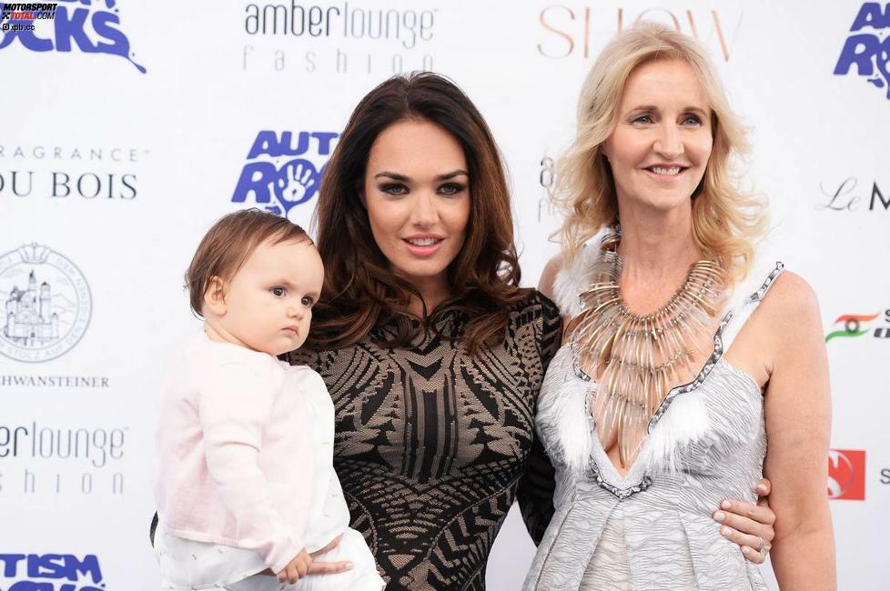 Tamara Ecclestone mit Töchterchen Sophia und Eddie Irvines Schwester Sonia, der Chefveranstalterin der Amber-Lounge-Fashion-Show.