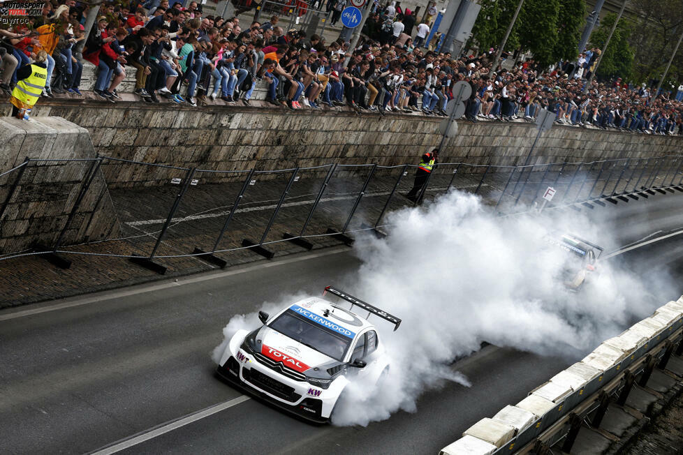 Ein Höhepunkt des Jahres: Die spektakulär Race-Show in den Straßen von Budapest mit hunderttausenden Zuschauern.