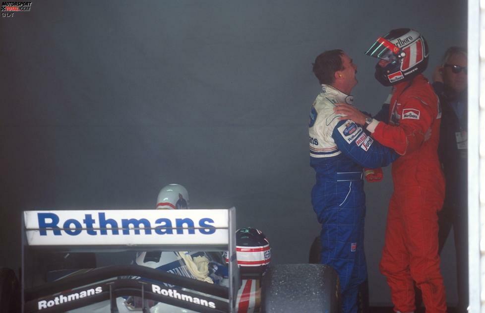 Er kassiert pro Auftritt angeblich 900.000 Britische Pfund (damals umgerechnet 2,2 Millionen Deutsche Mark), während der um die WM kämpfende Damon Hill ein Drittel davon erhalten soll - für die komplette Saison! Beim Finale in Australien zeigt er, dass er von seinem Können nichts verlernt hat: Als Hill und Michael Schumacher mit ihrer Kollision den Titelkampf entscheiden, nutzt Mansell die Gunst der Stunde und gewinnt seinen 31. Grand Prix. Genug - so glaubt Mansell - um Williams zu bewegen, die Option auf seine Weiterverpflichtung zu ziehen. Pustekuchen! Er fliegt raus.