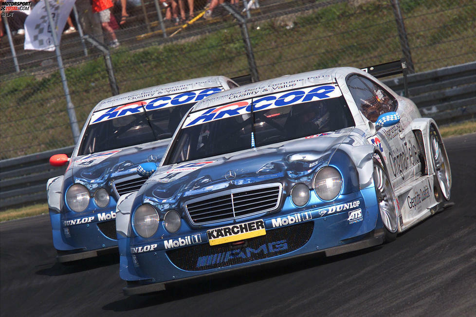 #5: Mercedes CLK, 2000. Einblicke in das Innenleben eines DTM-Rennwagens soll dieses Design ermöglichen. Es ist zumindest ein echter Hinkucker! Und das so sehr, dass Mercedes über die Jahre immer wieder etwas Ähnliches auf die Strecke geschickt hat...