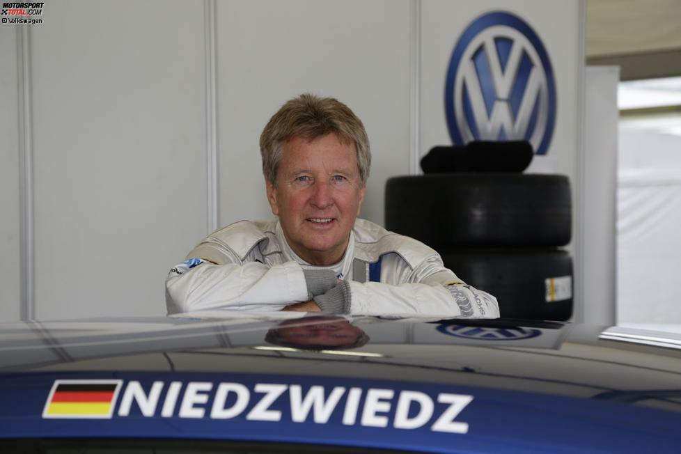#7: Klaus Niedzwiedz (Deutschland): 1989 wurde er Gesamtzweiter, 1986 war er bereits Sechster gewesen. Mit sechs Siegen und 15 Podestplätzen zwischen 1985 und 1991 war Niedzwiedz für Ford und Opel eine feste DTM-Größe.